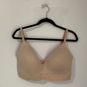 Victorias Secret Pink Nude Bra NWT